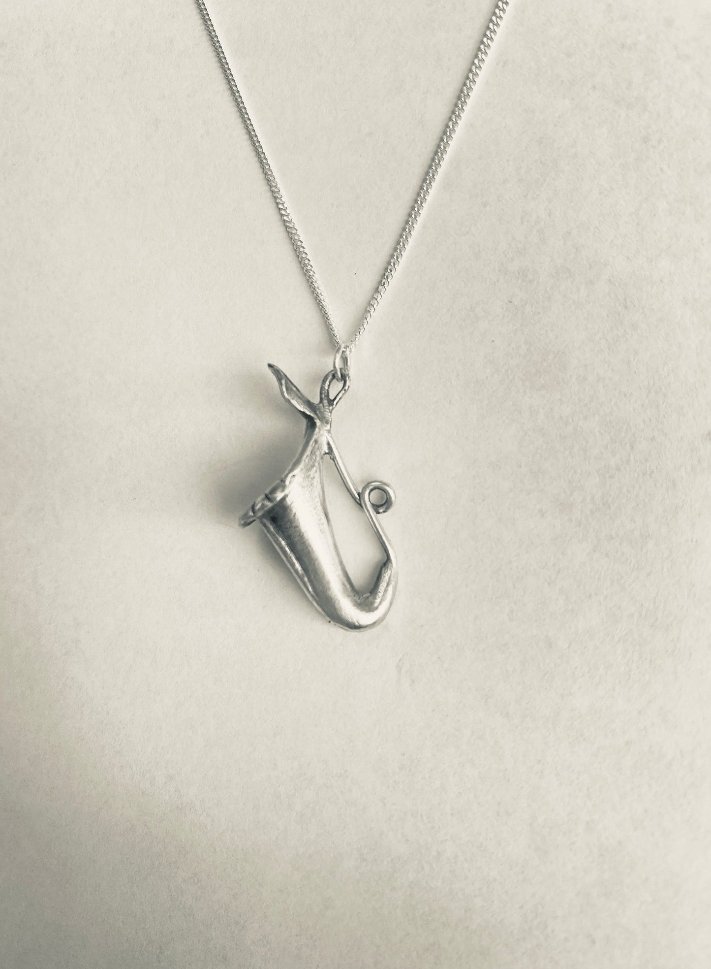 Nepenthes 'Pitcher Plant' Silver Pendant