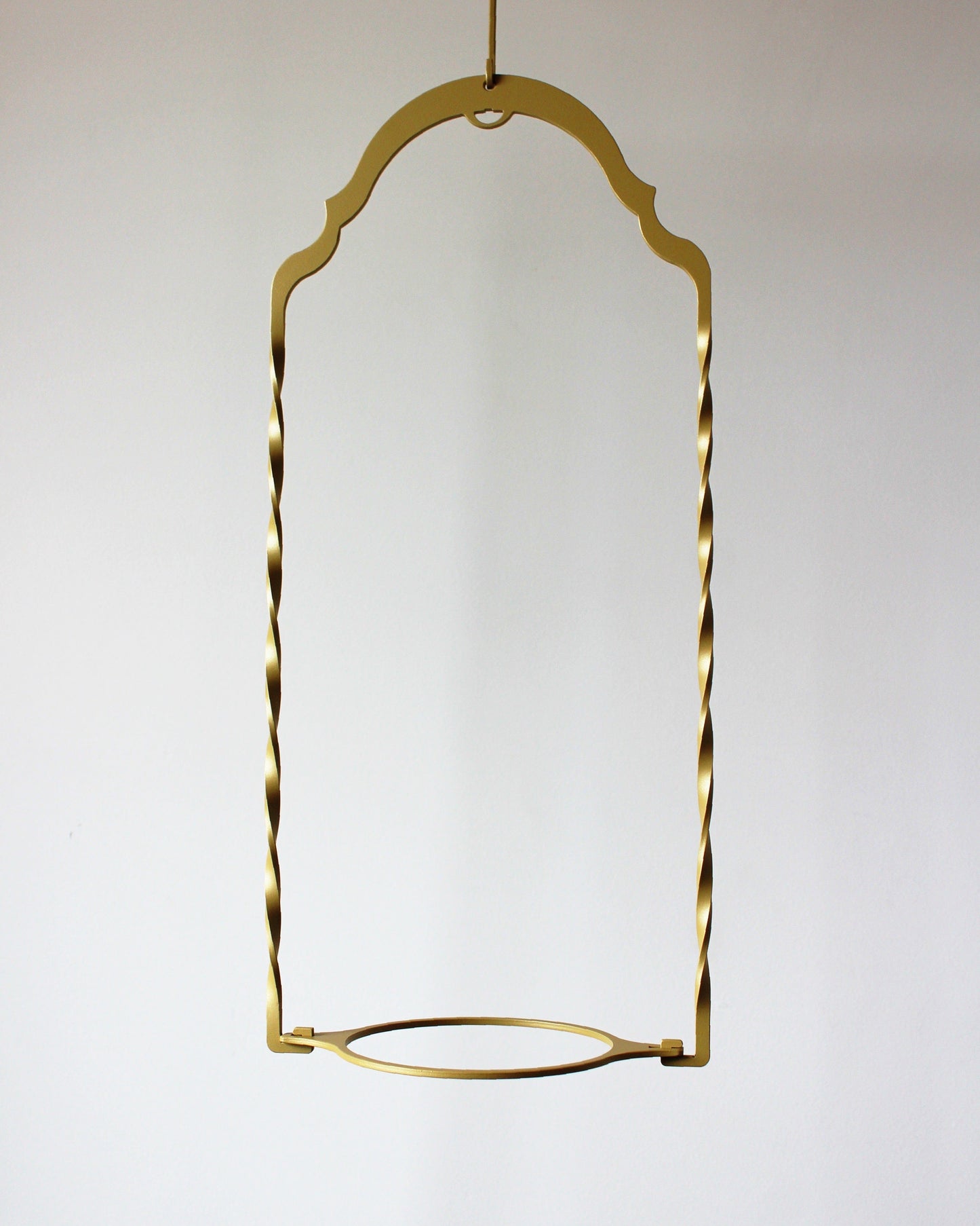 Twisted Arch Plant Hanger